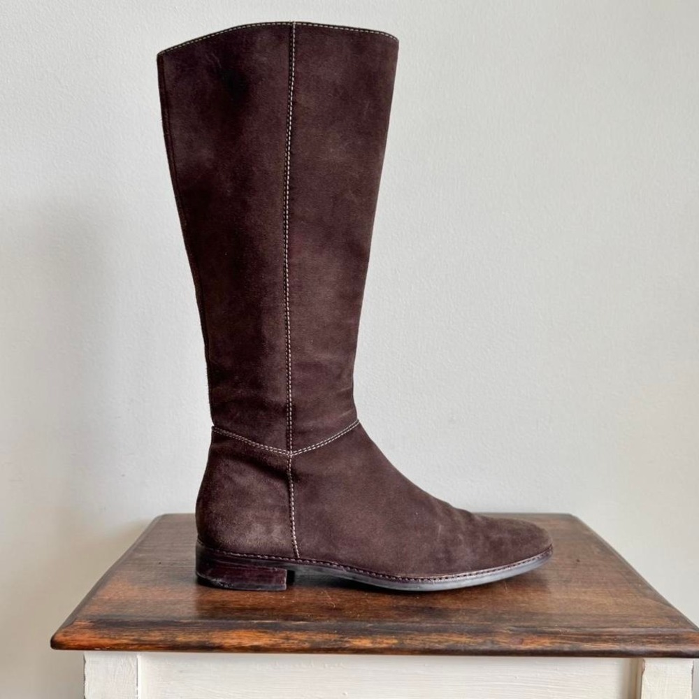Chocolate brown suede boot Size 8 knee high boho riding